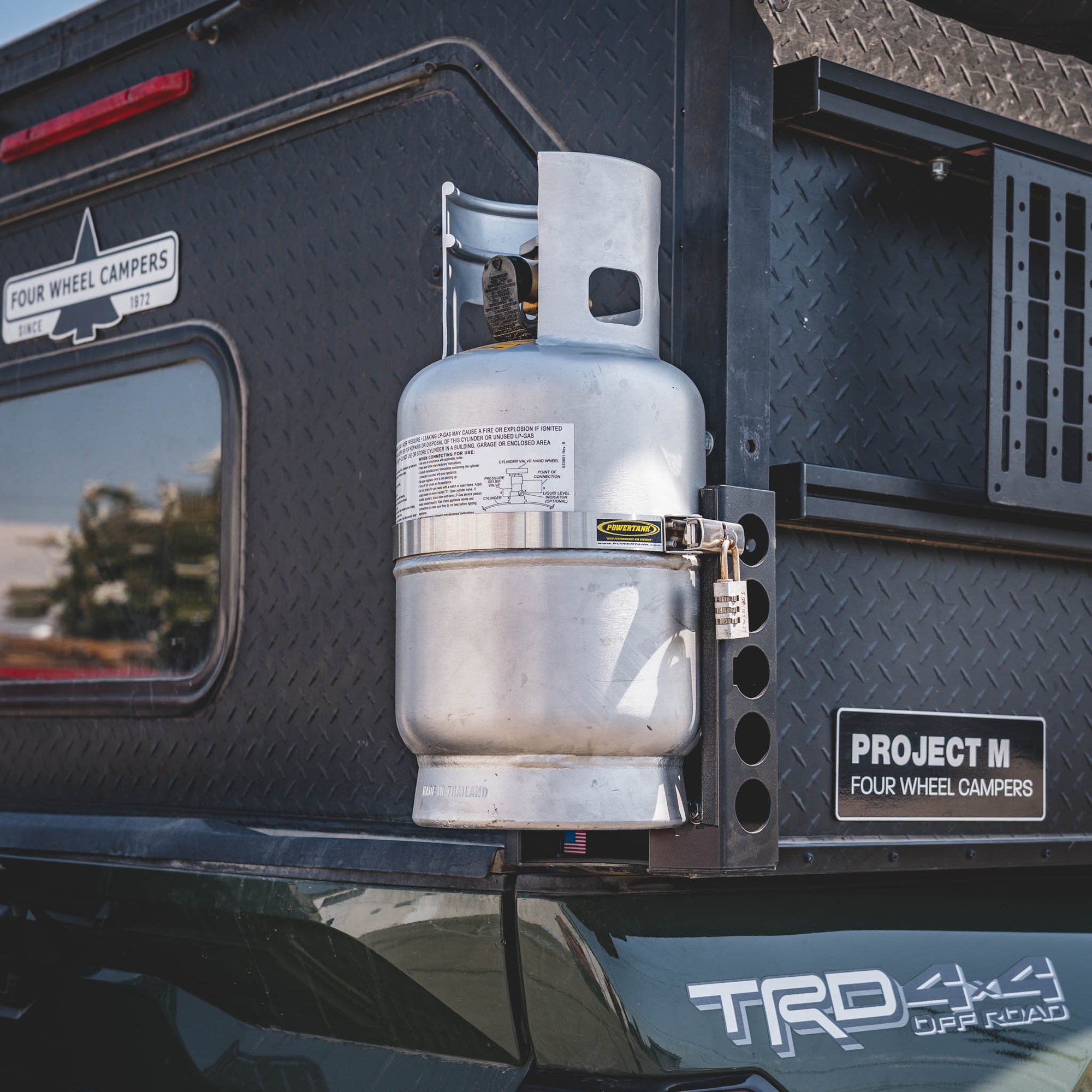 Strato LOCKER Bracket for 4.25 lb, 10 lb, 11 lb Steel Propane Tanks